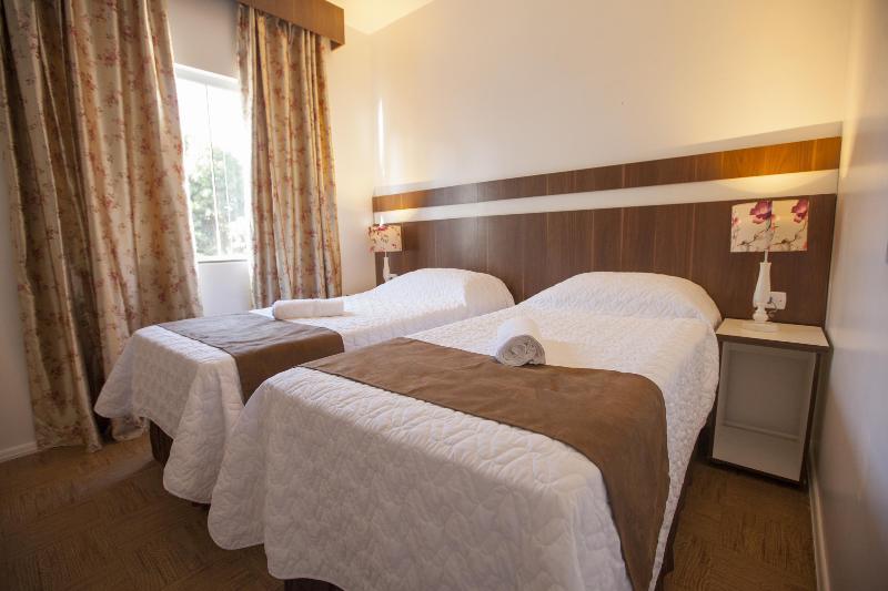Hotel Vivere Cataratas ฟอสดูอีกวาซู ภายนอก รูปภาพ